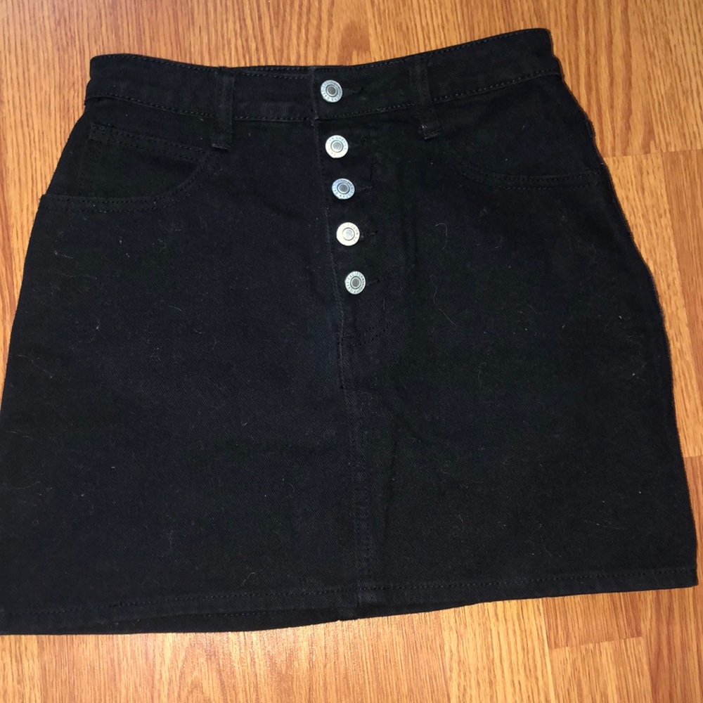 Brandy Melville black denim button up skirt